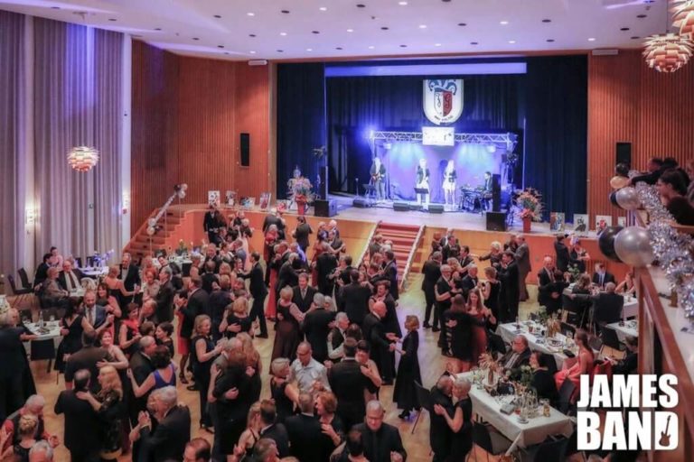 Band für Firmenfeier und Weihnachtsfeier in Rosenheim